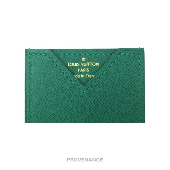 🔴 Louis Vuitton Nagoya 2010 Card Wallet - Green Taiga - Picture 6 of 6